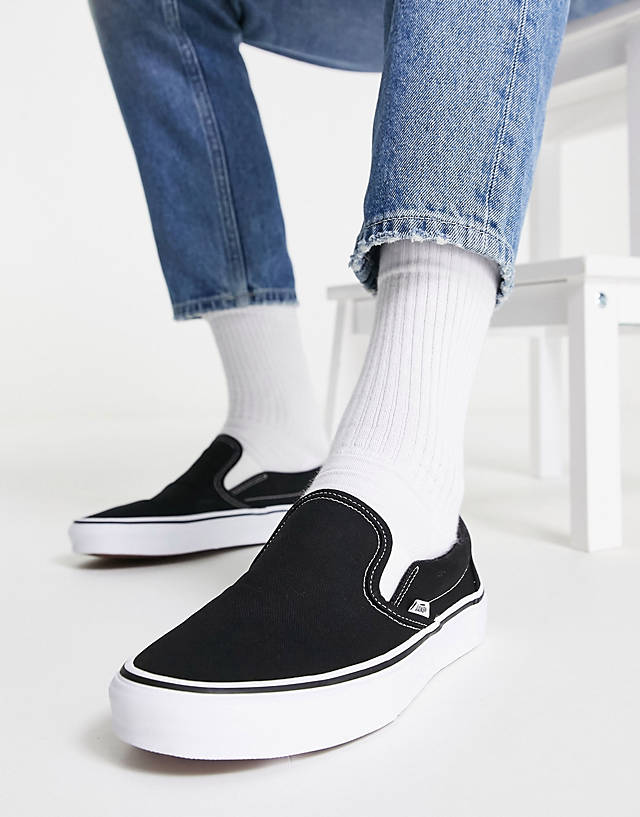 Vans - classic slip-on trainers in black and white