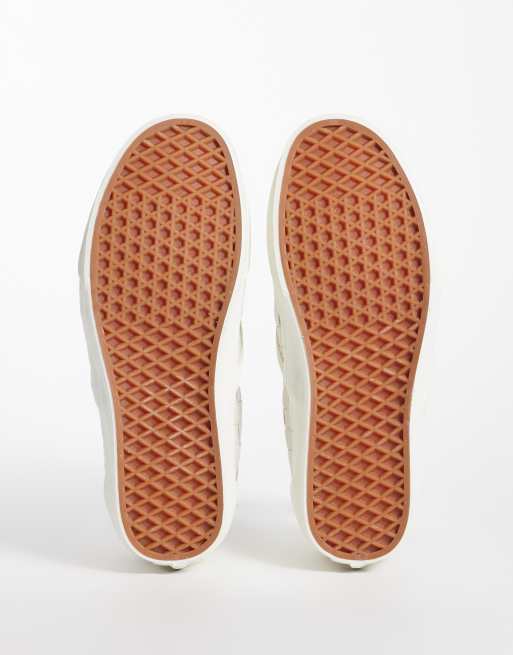 Vans Classic Slip-on trainers in white, 5 of 5