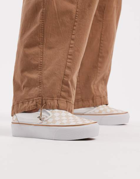 Vans Classic – Sneaker zum Reinschlüpfen in Gold mit Plateausohle - view 1