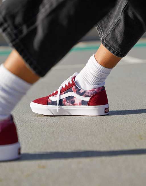 Old Skool Shoes, Red