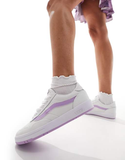 Vans - Cruze Too - Sneakers in wit en lila