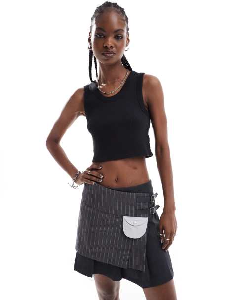 Vans drew rib tank top in black - view 1