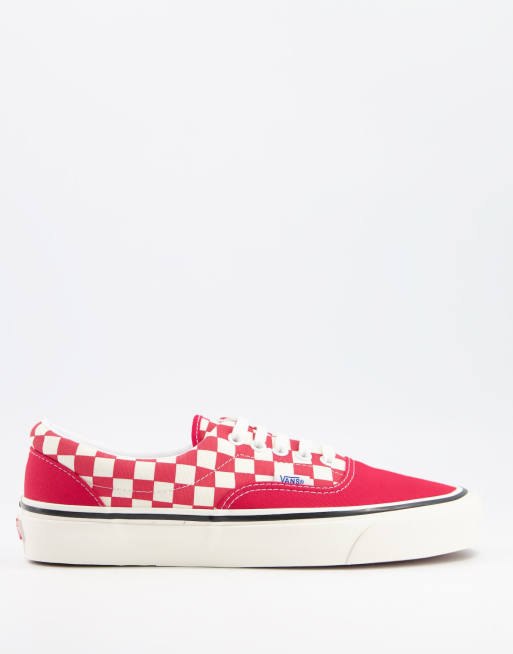 Vans era 95 dx trainers in red and white