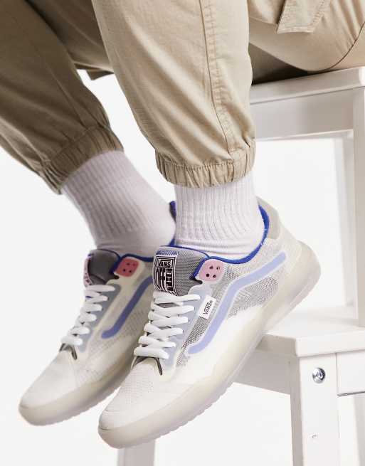 Vans EVDNT sneakers in off white 
