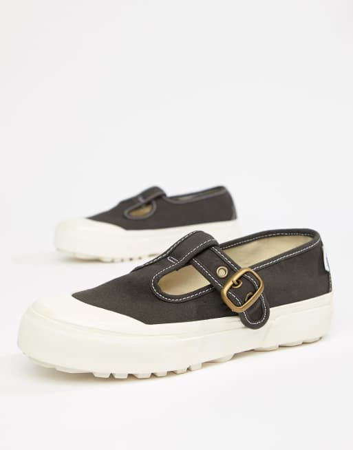 Mary best sale jane sneakers