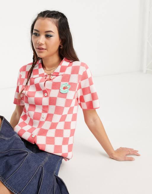 Pink checkered store vans shirt