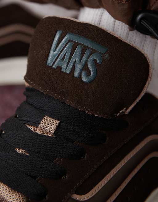 Vans Hylane sneakers in brown, 3 of 5