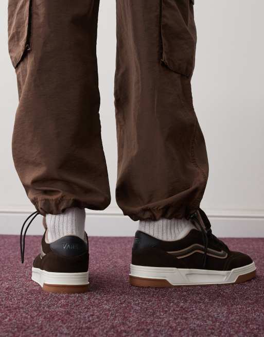Vans Hylane sneakers in brown, 4 of 5