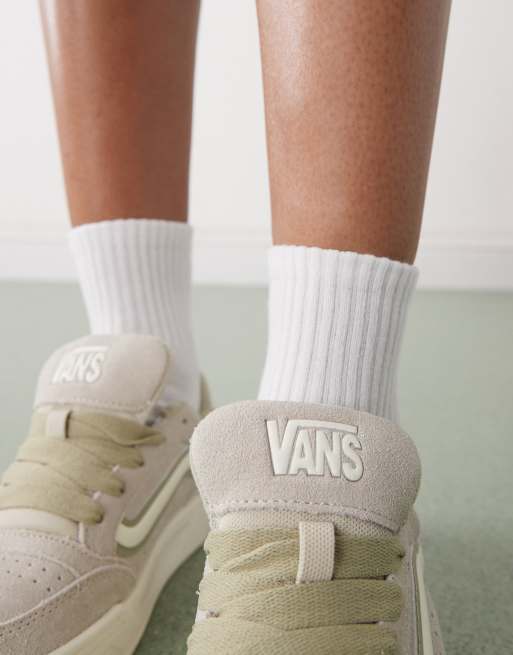 Vans - Hylane - Sneakers in camoscio color cuoio con suola spessa, 5 di 5