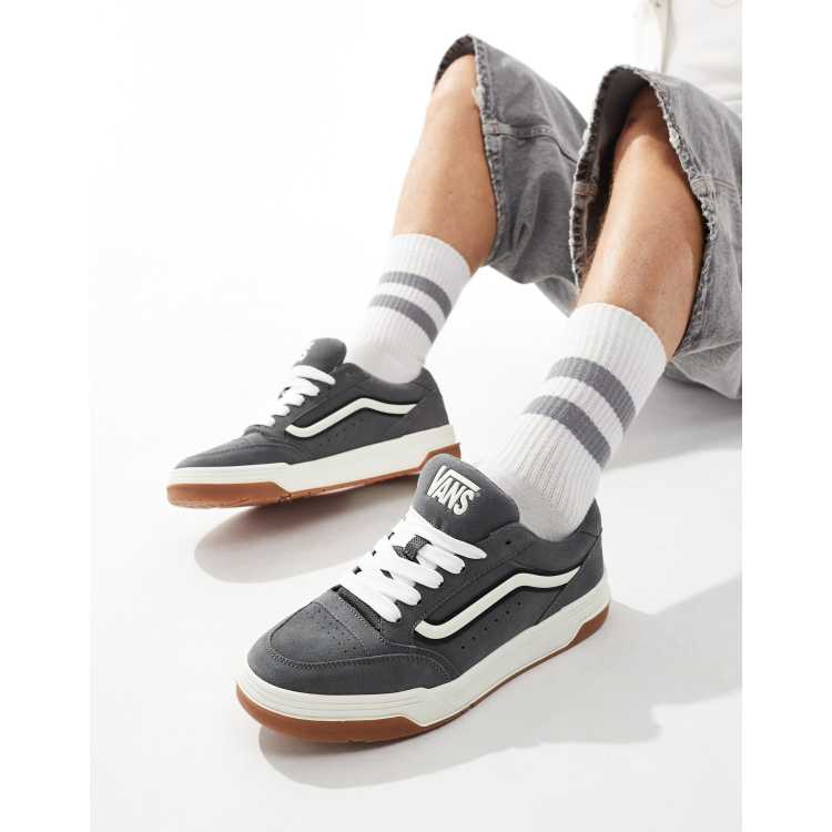 VANS ★【スニーカー】Hylane Shoe 立体的なシルエットの一足 Hylane Shoe in Black | Vans