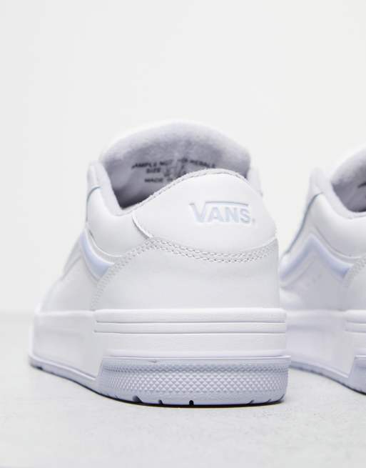 Vans Hylane sneakers with in white and blue, 3 of 4