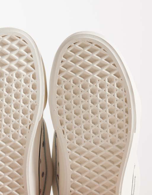 Vans – Knu Skool – Białe buty sportowe z kwiatowym haftem, 5 z 5