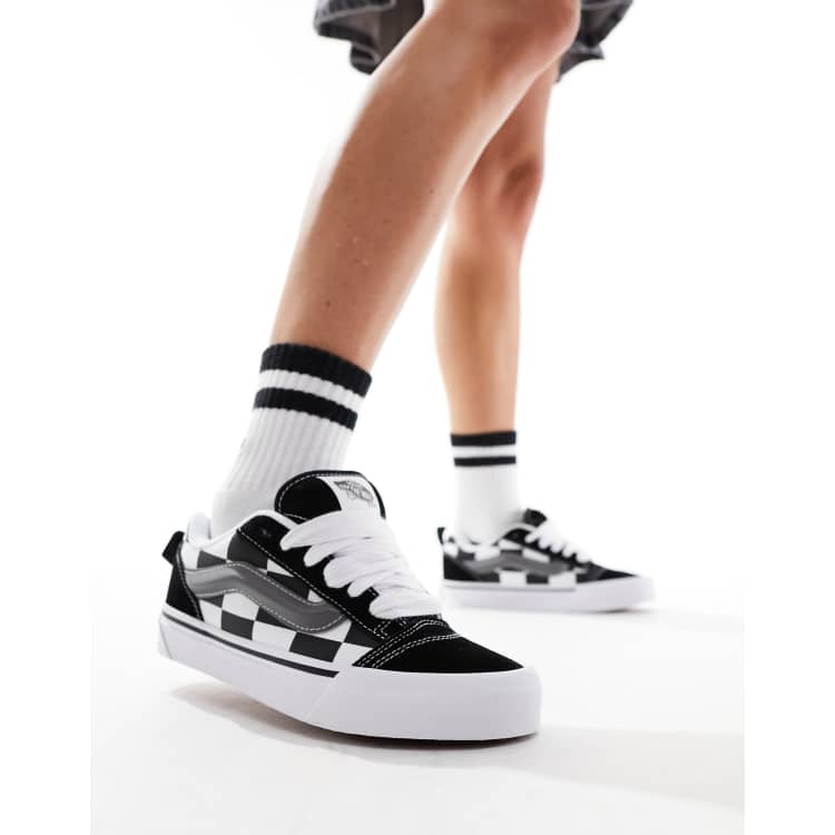 Chunky 2025 checkered vans