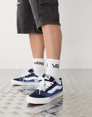 Vans Knu Skool chunky sneakers in navy and white - NAVY