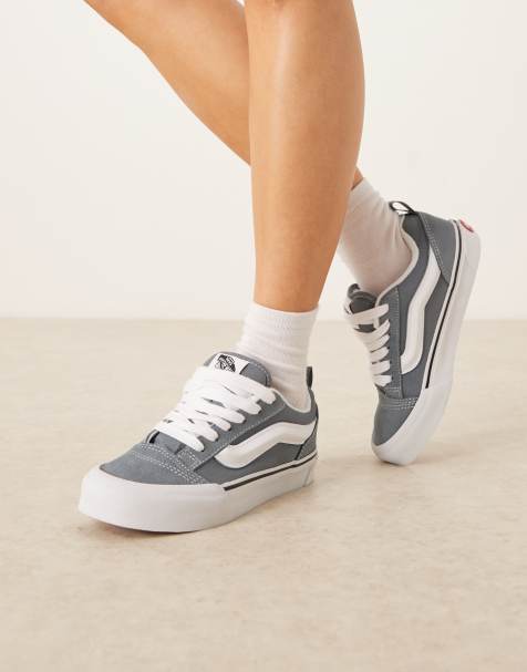 Vans – Knu Skool Colour Theory – Sneaker in Mittelblau - view 1