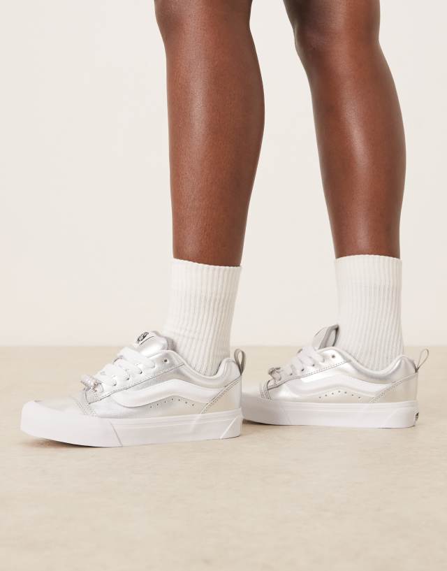 Vans Knu Skool leather sneakers in silver metallic | ASOS