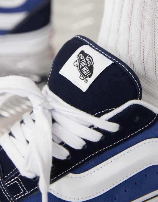 Vans – Knu Skool – Marinblå och vita, grova sneakers, 4 av 5