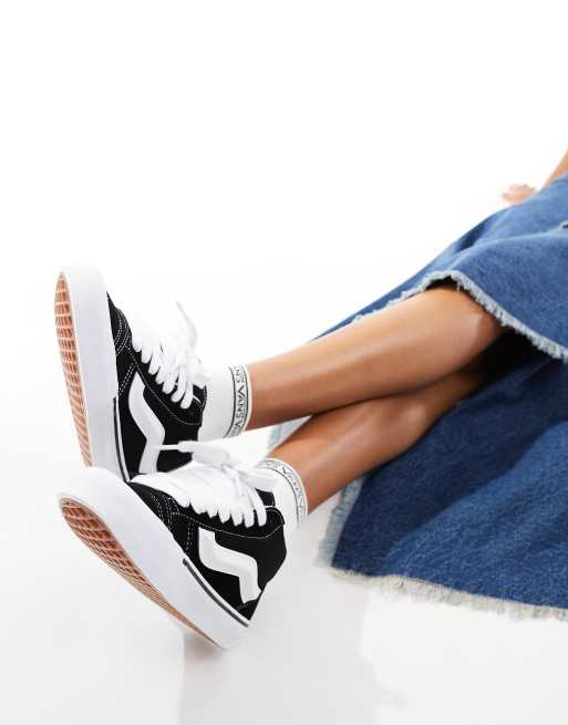 Vans Knu Skool mid sneakers in black and white, 5 of 5
