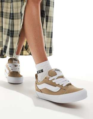 Vans - Knu Skool - Sneaker in Hellbraun mit dicker Sohle-Brown