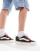 Thumbnail 3 van 5