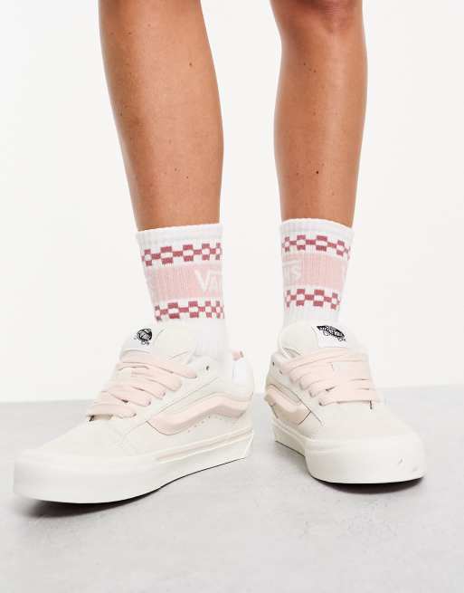 Vans with shop pink stripe