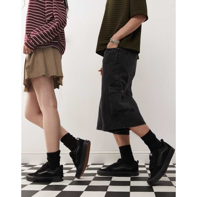 Vans Knu Skool Sneakers met dikke zool in drievoudig zwart