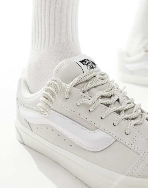 VANS★KNU SKOOL★兼用★CREAM WHITE Vans Knu Skool sneakers with lace interest in white and