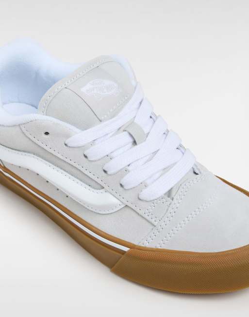 Vans - Knu Skool - Suède sneakers in lichtgrijs, 2 van 4