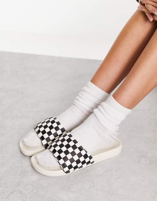 Ik heb een Engelse les Reflectie Slordig Vans La Costa logo sliders in off white checkerboard | ASOS