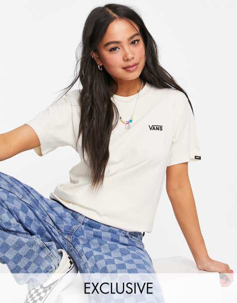 Vans Left Chest Logo t-shirt in beige