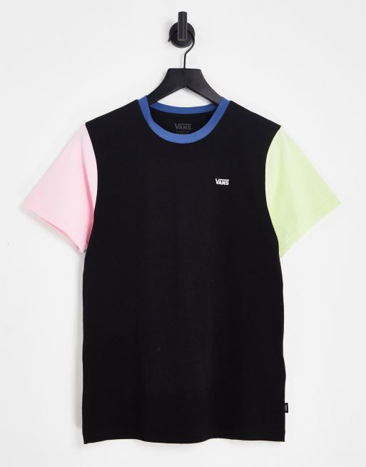 Vans - Left Chest - T-shirt met logo links op de borst en kleurvlakken in zwart  