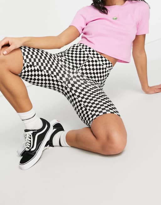 Vans hot sale checkerboard shorts