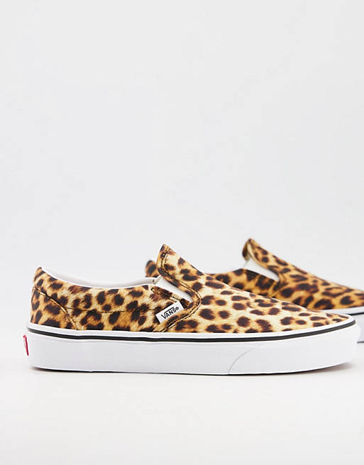 Vans Leopard slip on sneakers in black محل روز ماري