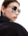 Thumbnail 3 van 4
