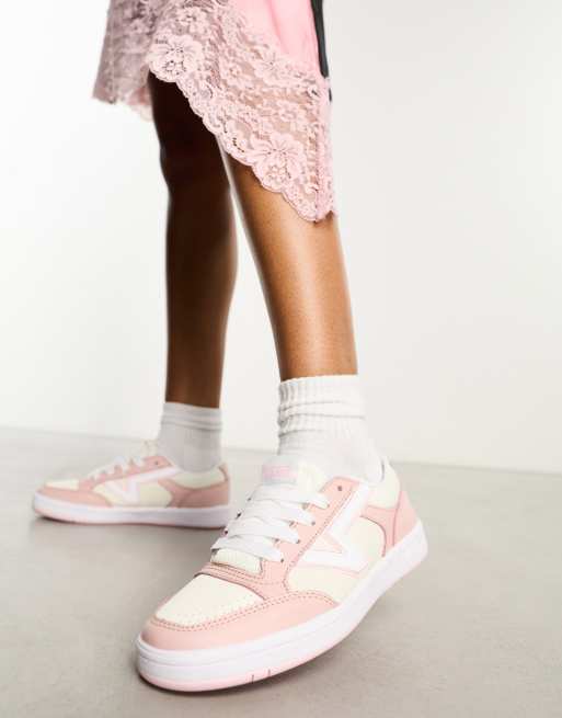 Vans Lowland Baskets basses Rose