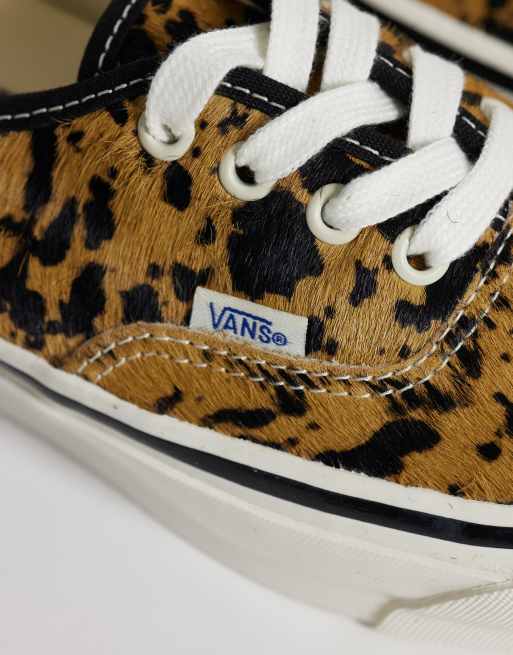 Vans LX Authentic 44 sneakers med koskinnsmönster, 4 av 5