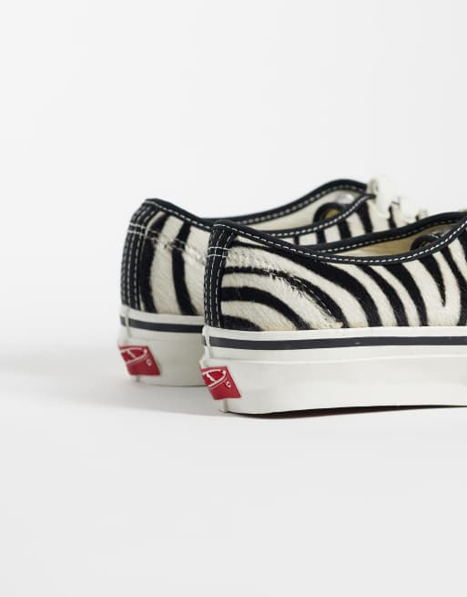 Vans LX Authentic 44 sneakers met zebraprint, 2 van 5