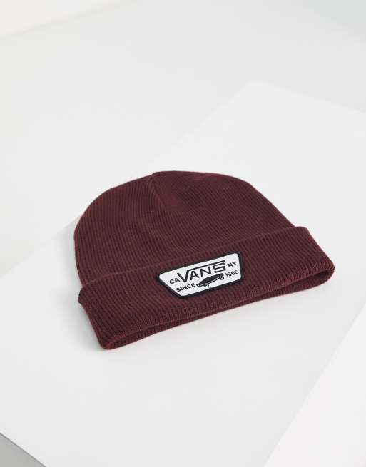 Burgundy vans beanie top