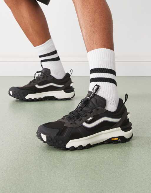 Vans – Mte Crosspath XC – Sneaker in verwaschenem Schwarz