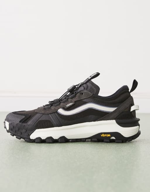 Vans Mte crosspath xc trainers in black, 2 of 5