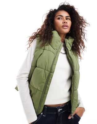 Vans Vans MTE foundry puffed gilet in mid green