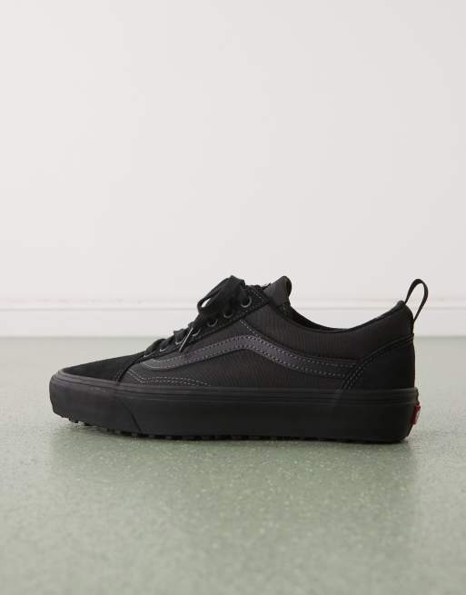 Vans – MTE Old Skool – Isolierte Sneaker in Triple-Schwarz, 2 von 5