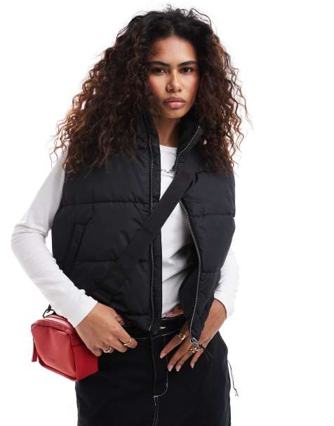 Vans MTW foundry puffed gilet in black - view 1