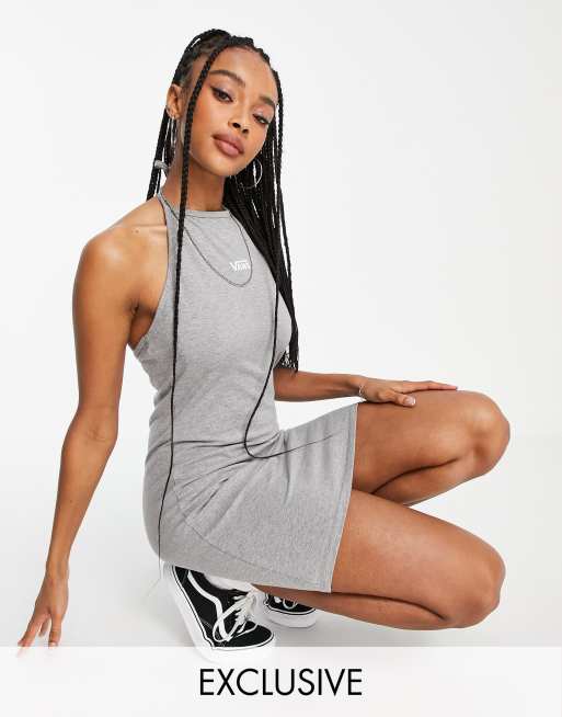 Vans – Neckholder-Kleid mit Logo in Grau, exklusiv bei ASOS