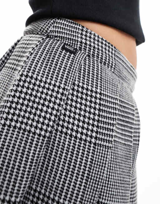 Black and white checkered skirt vans hotsell