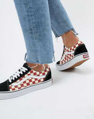 vans old skool baskets motif damier noir et rouge