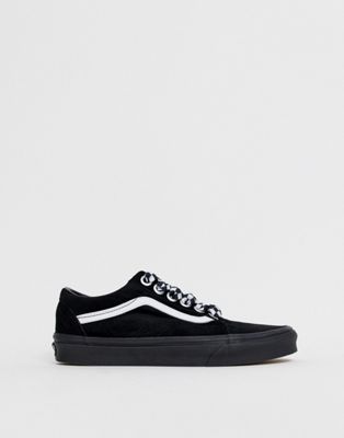 black and white vans with black laces