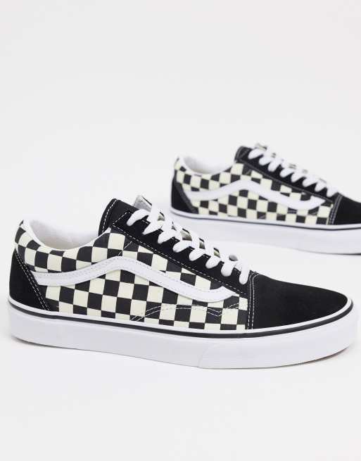 Vans Old Skool checkerboard trainers in black/white | ASOS