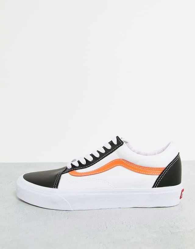 Vans Old Skool Classic Sport sneakers in white