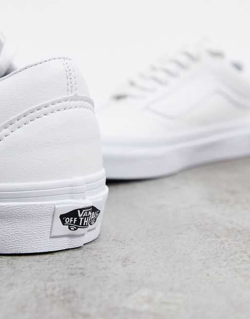 Vans Old Skool Classic Tumble Sneaker in Triple Wei ASOS